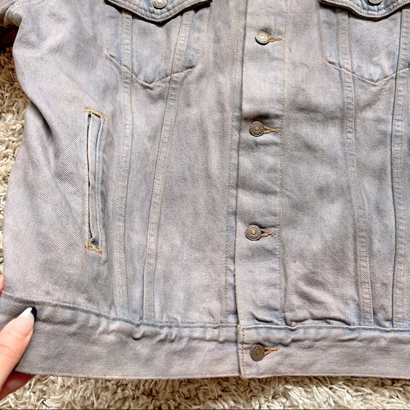 Vintage Levi’s Reworked Jean Jacket - Picture 8 of 9